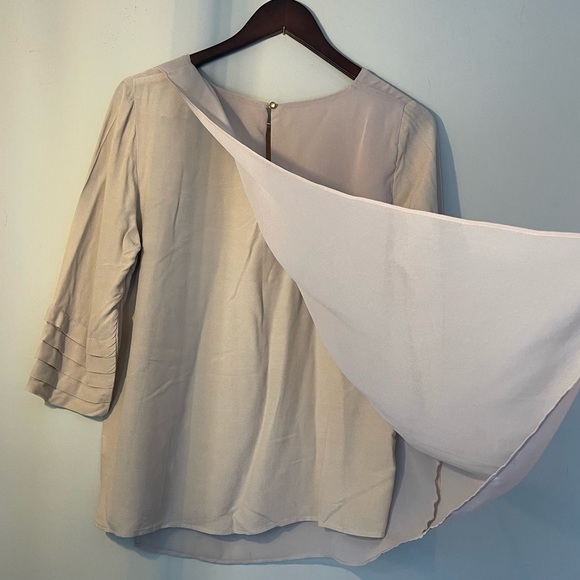 71 Stanton cream colored mid sleeve top- large​ - Picture 4 of 13